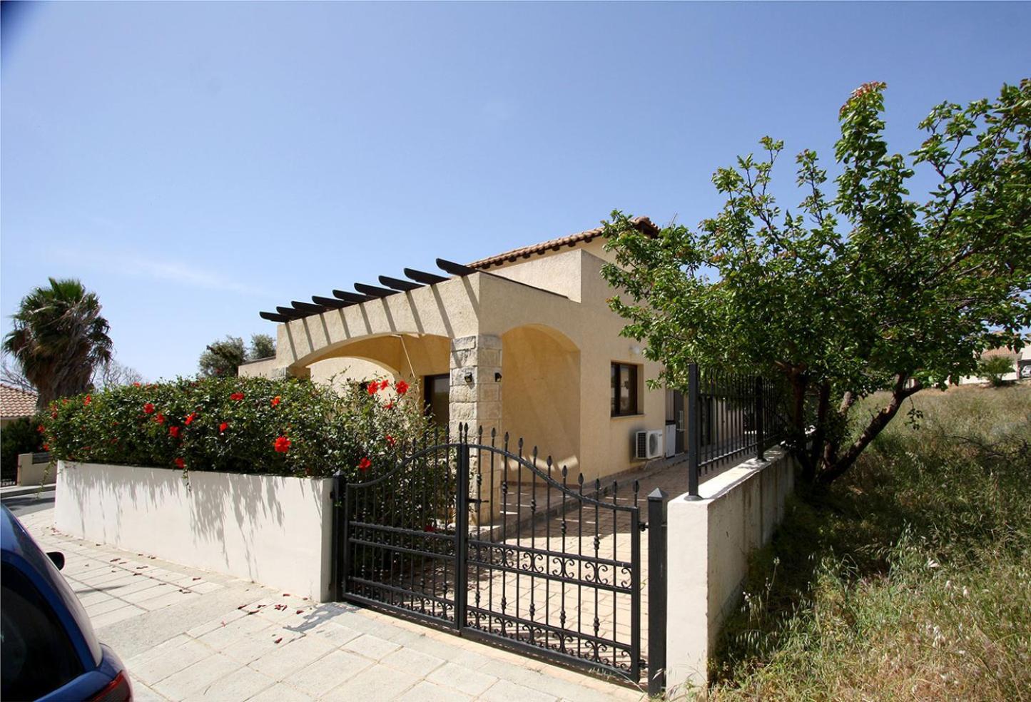 Amathousia Villa With Private Pool And Sea View Pissouri Exterior foto